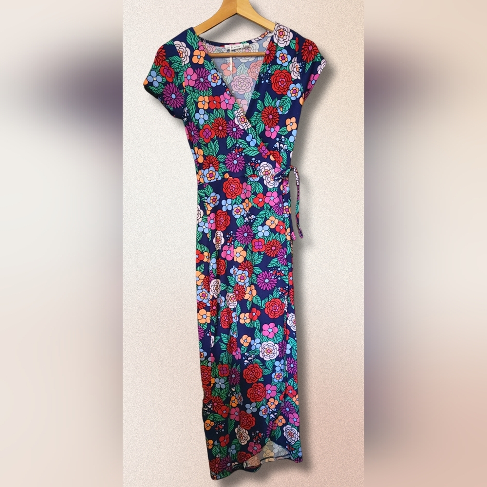 Rebel Sugar Wrap Dress For Spring, Super Cute, Sexy, Form Fitting Size Small